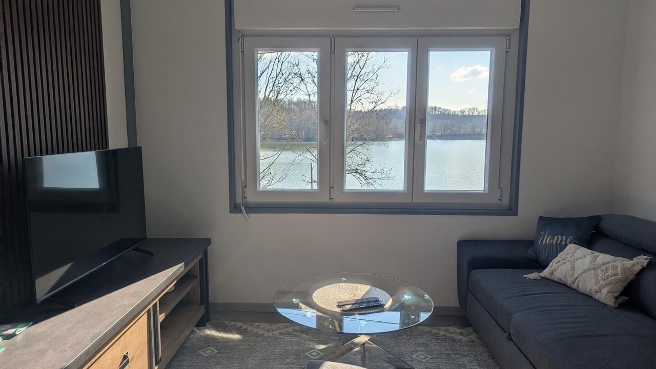 Photo of Livingroom in Changey
