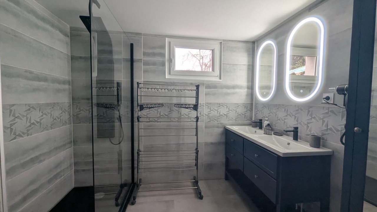 Photo of Bathroom in Changey
