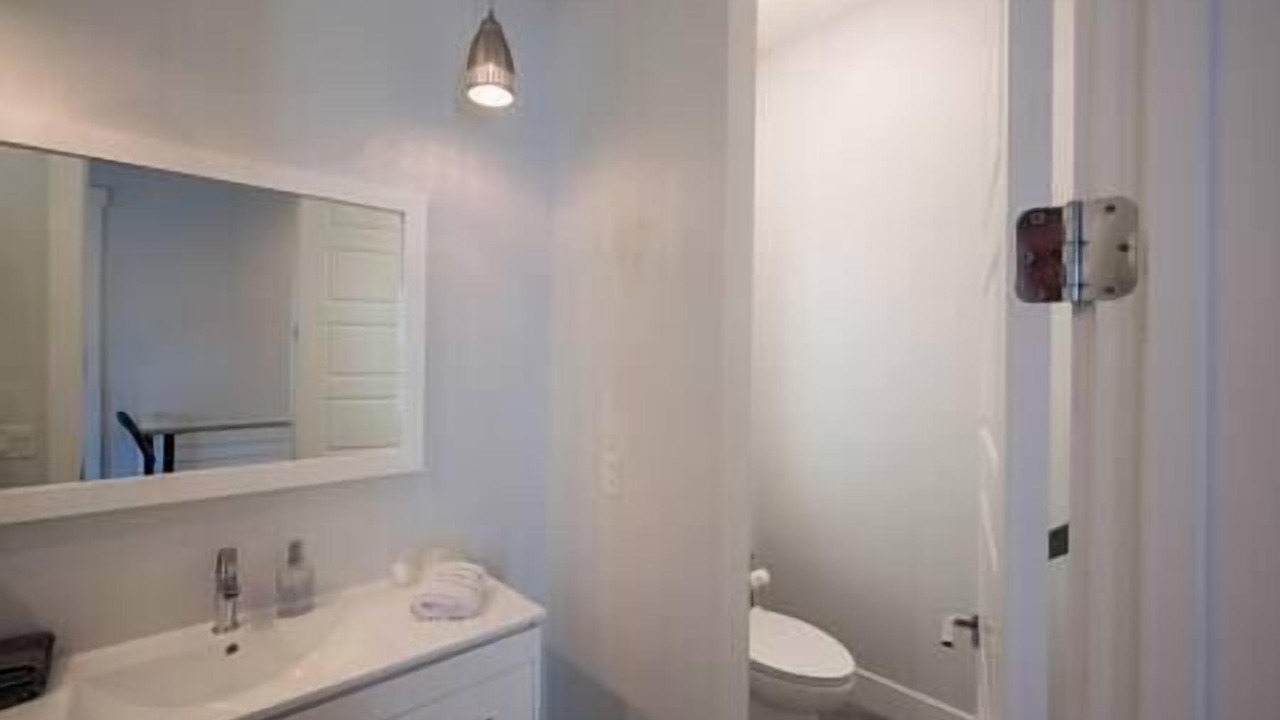 Photo of Bathroom in Rosemary District