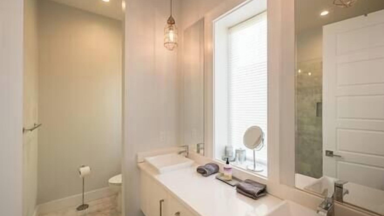 Photo of Bathroom in Rosemary District