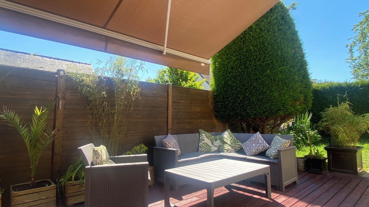 Photo of Patio Balcony in Chateauneuf-d'Ille-et-Vilaine
