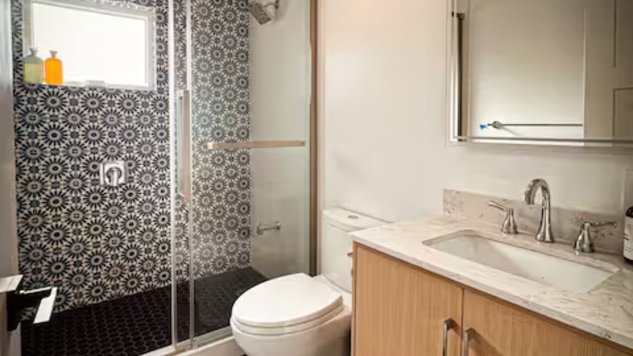 Photo of Bathroom in Willow Glen