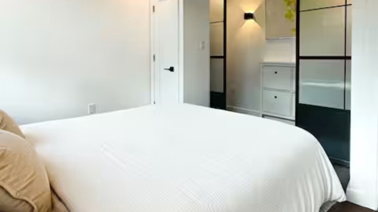 Photo of Bedroom in Willow Glen