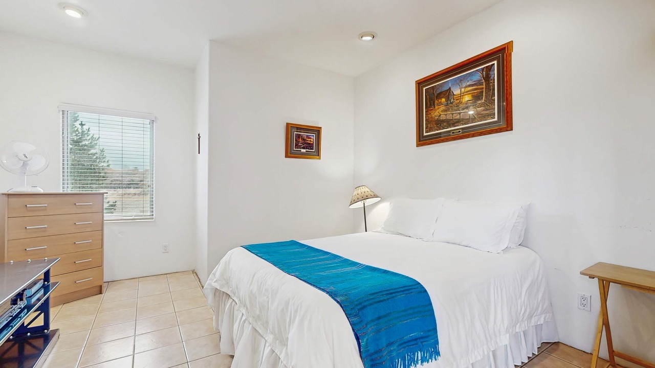 Photo of Bedroom in Ranchos De Taos