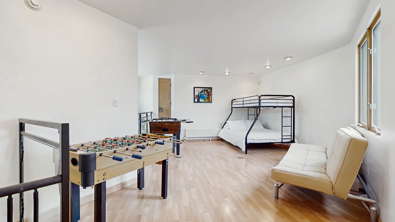Photo of Bedroom in Ranchos De Taos