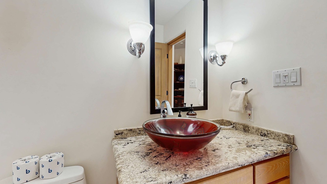 Photo of Bathroom in Ranchos De Taos