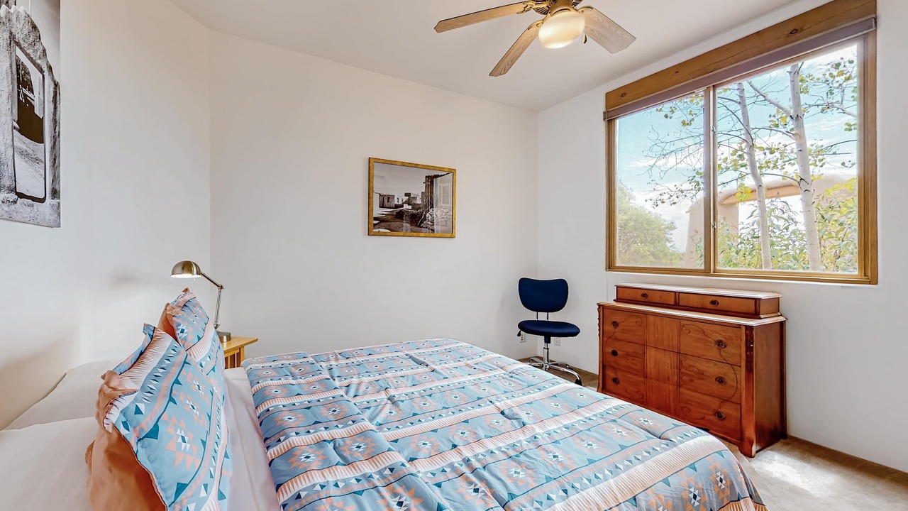 Photo of Bedroom in Canoncito