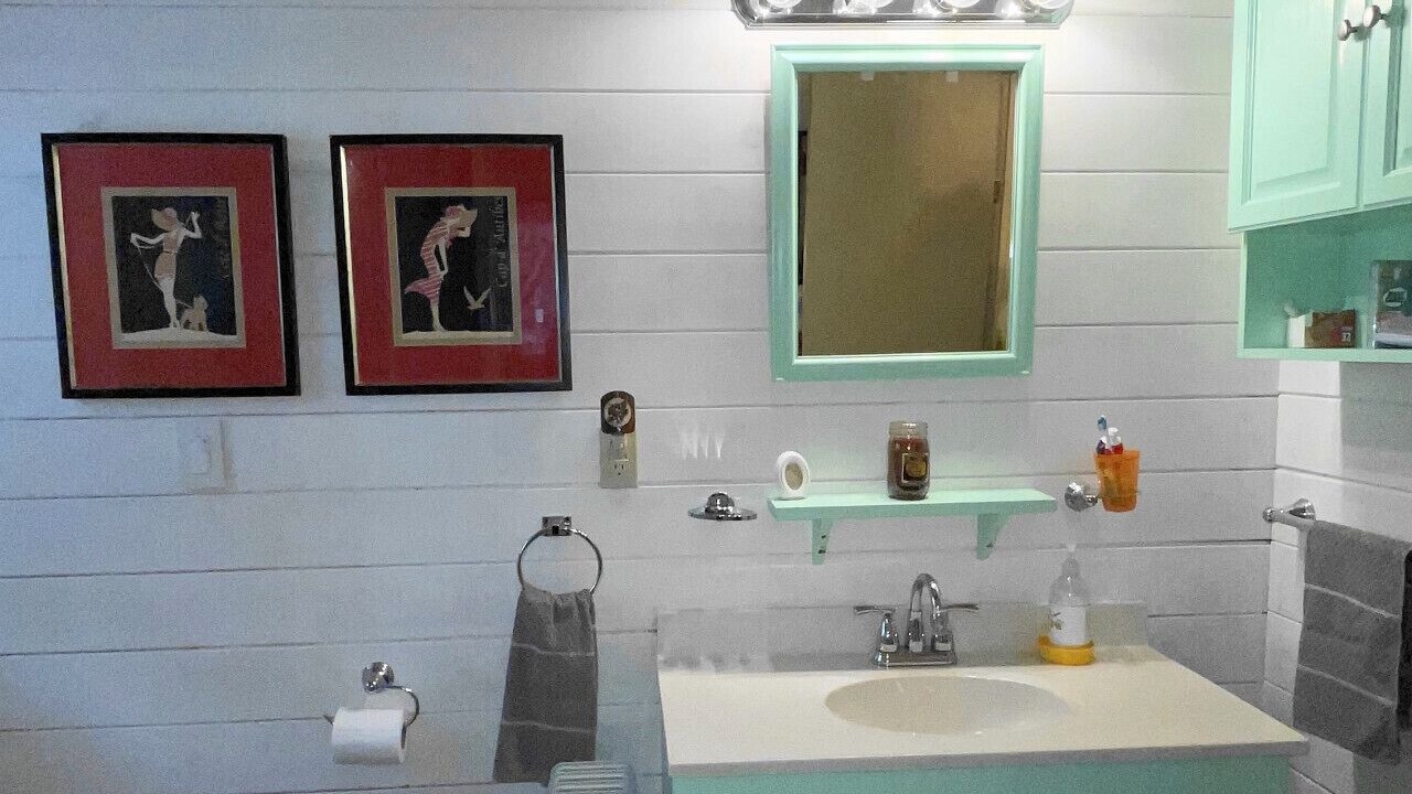 Photo of Bathroom in Douro-Dummer