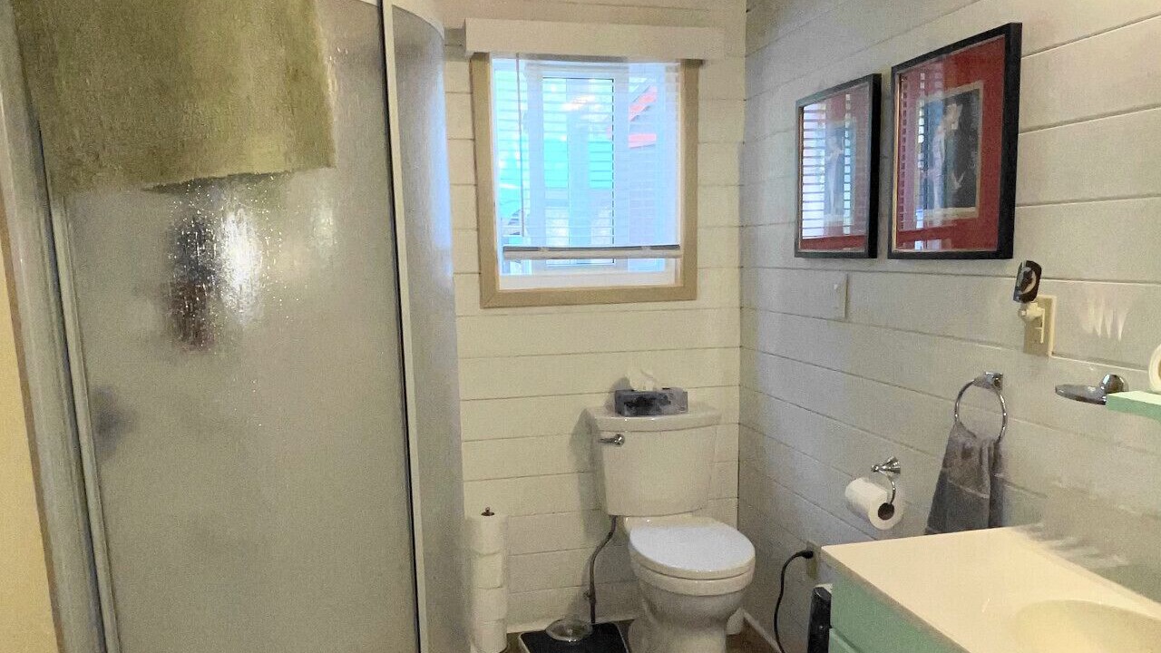 Photo of Bathroom in Douro-Dummer