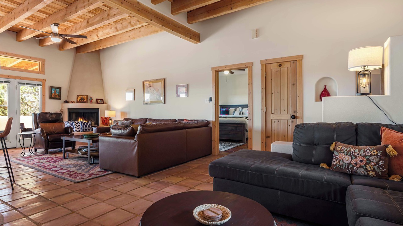 Photo of Livingroom in Eldorado at Santa Fe