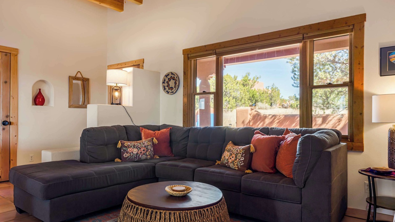 Photo of Livingroom in Eldorado at Santa Fe
