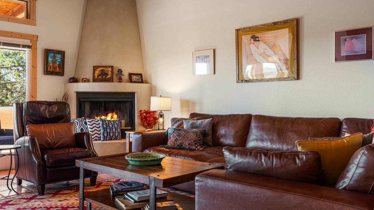 Photo of Livingroom in Eldorado at Santa Fe