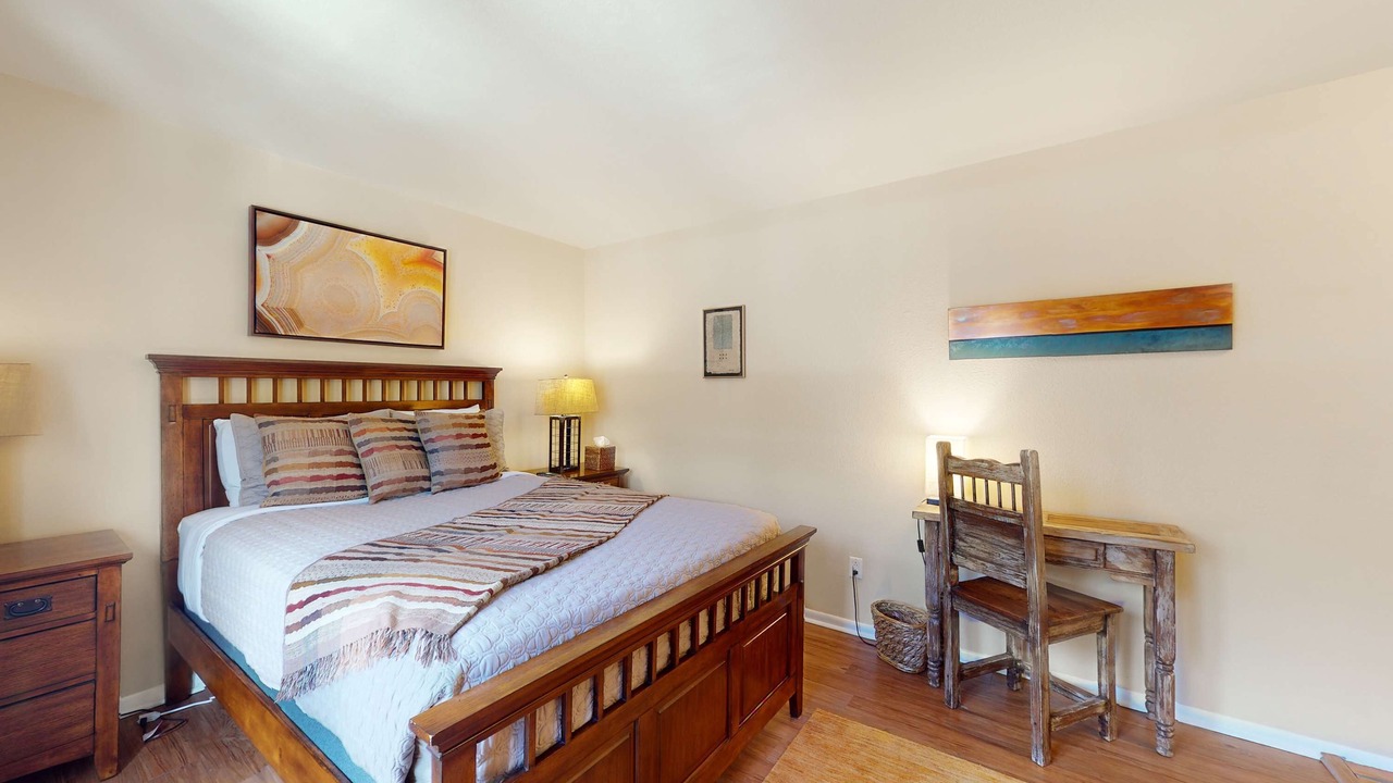 Photo of Bedroom in Northeast Santa Fe