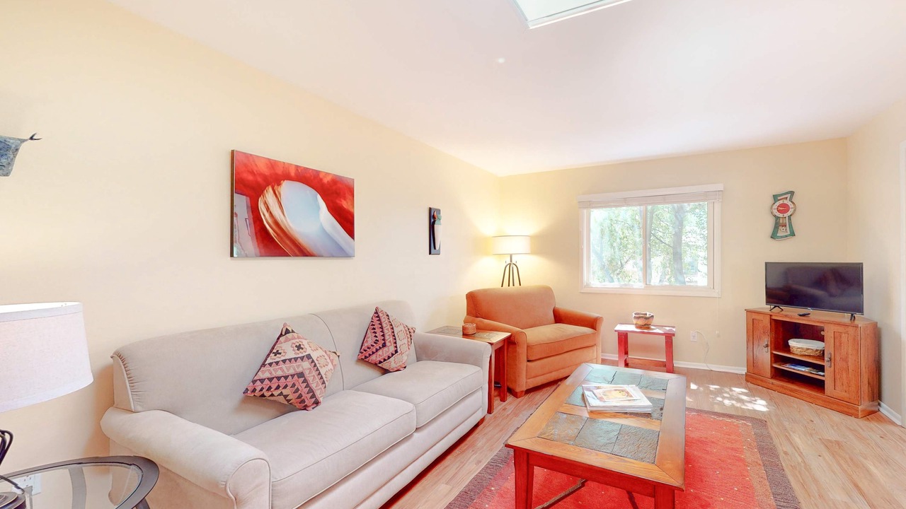 Photo of Livingroom in Northeast Santa Fe