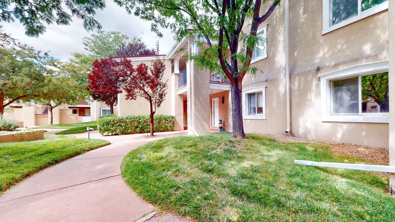 Photo of Outdoor in Northeast Santa Fe