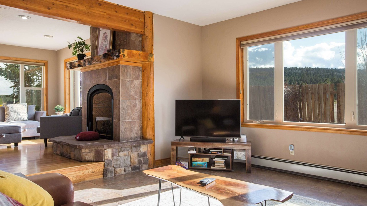 Photo of Livingroom in Angel Fire