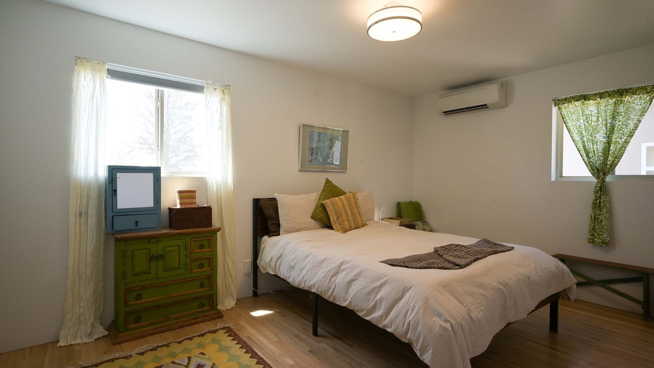 Photo of Bedroom in Southside