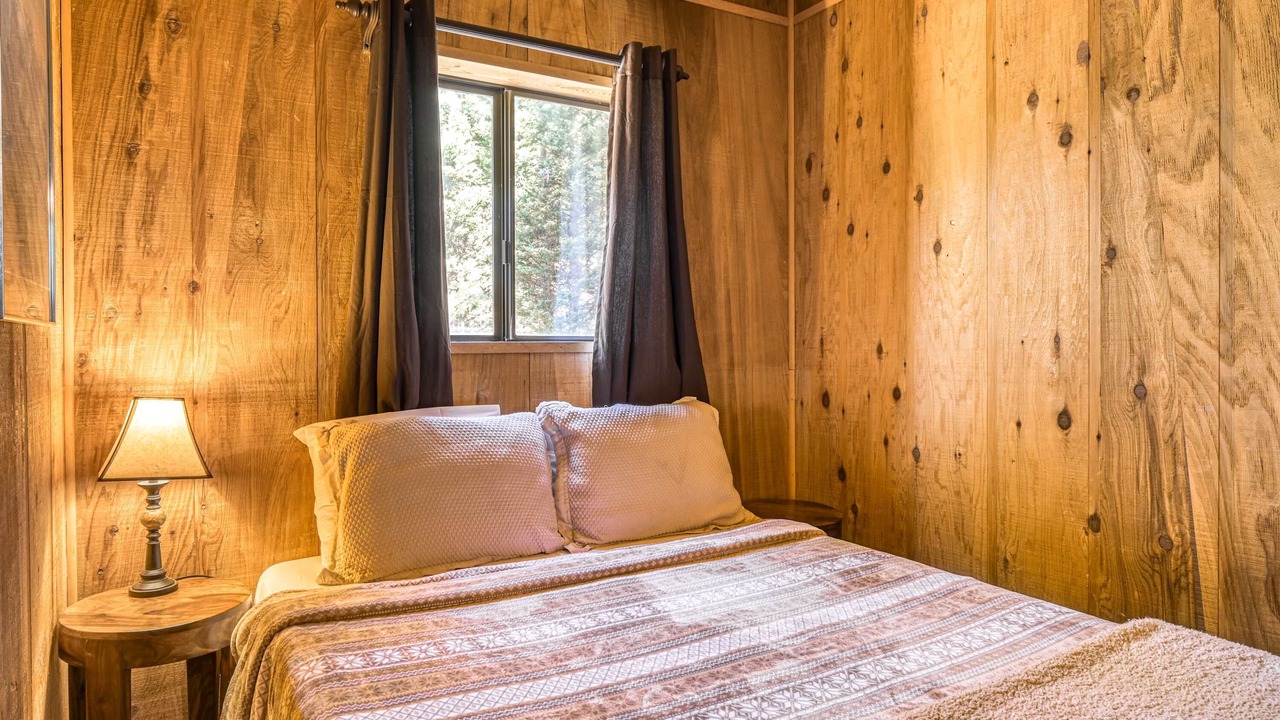 Photo of Bedroom in Taos Ski Valley