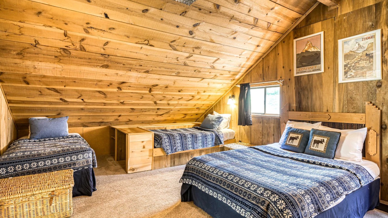 Photo of Bedroom in Taos Ski Valley