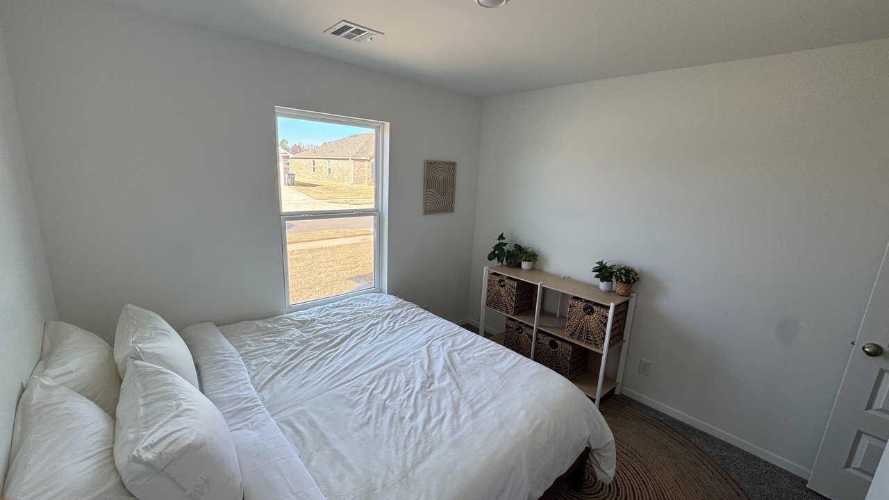 Photo of Bedroom in Bixby