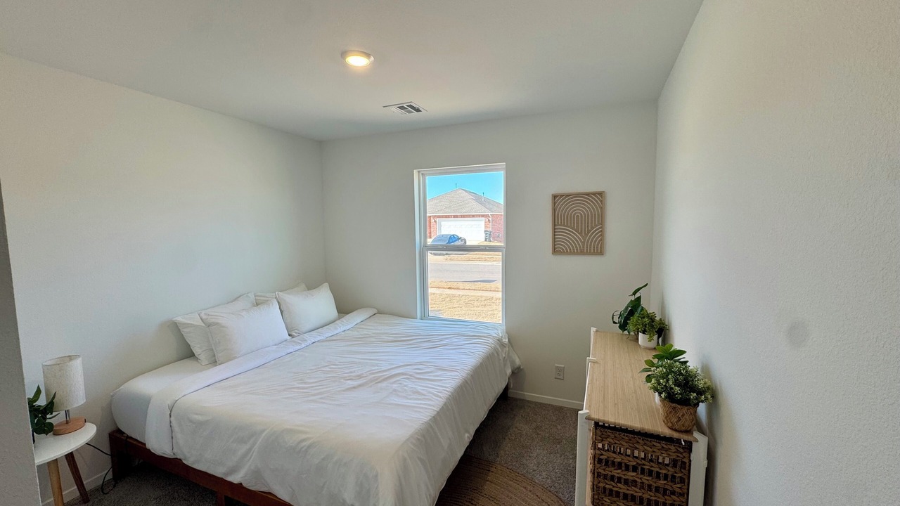 Photo of Bedroom in Bixby