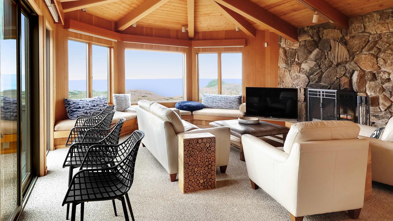 Photo of Bedroom in Sea Ranch