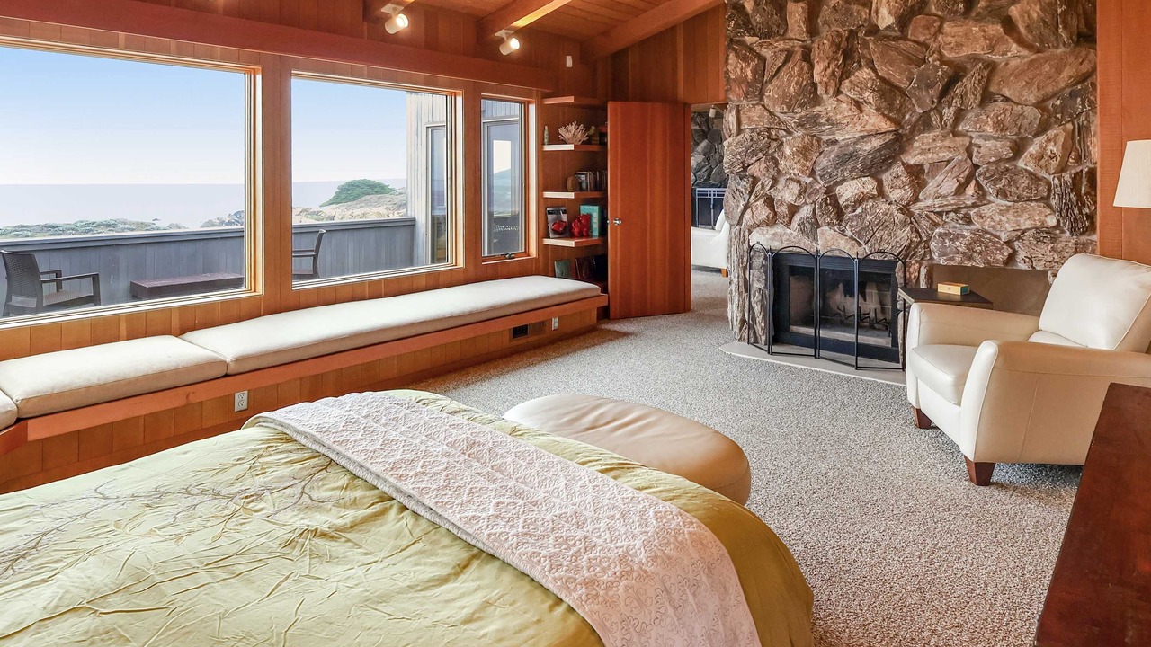 Photo of Livingroom in Sea Ranch