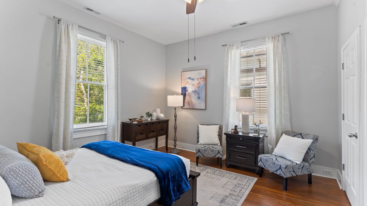 Photo of Bedroom in Wilmington Historic District