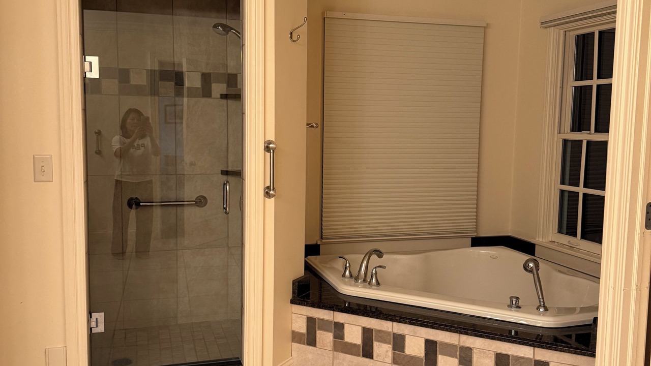 Photo of Bathroom in Orange Prairie