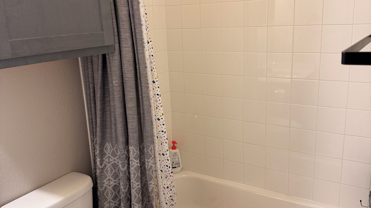Photo of Bathroom in Parker Lane