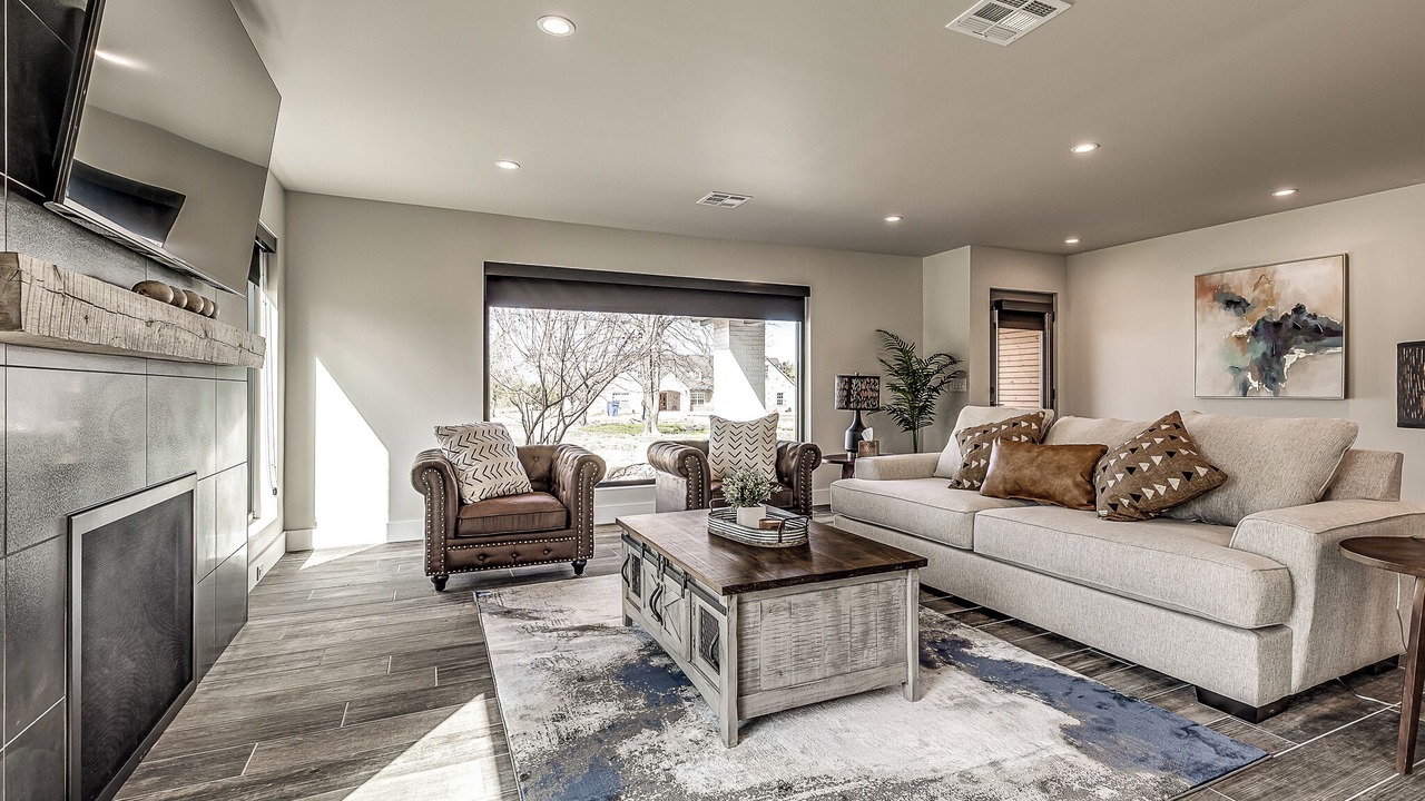 Photo of Livingroom in Owasso