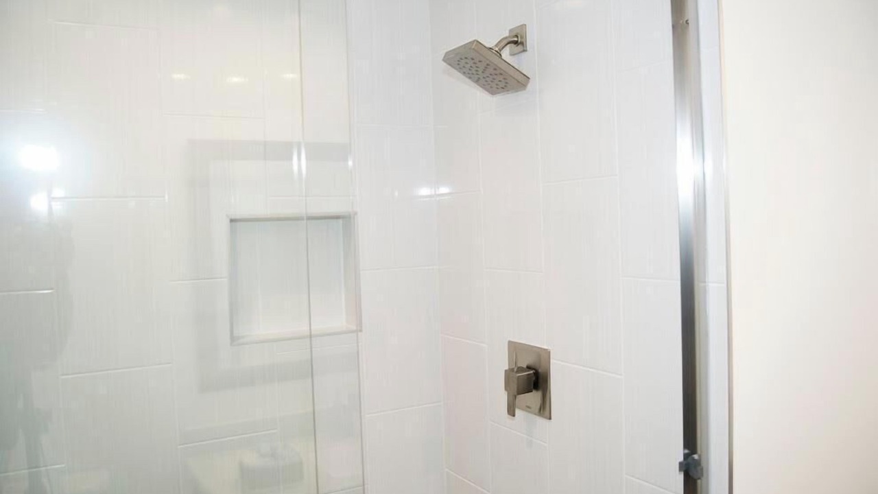 Photo of Bathroom in Rex Manor