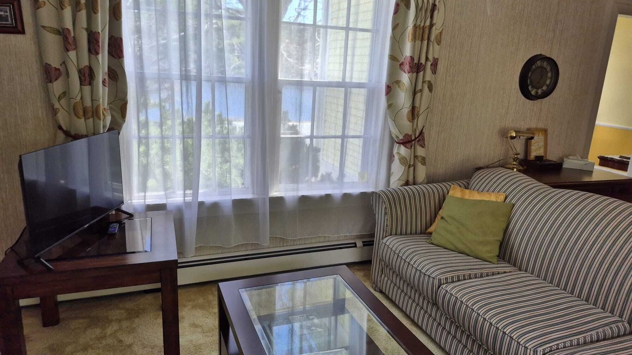 Photo of Livingroom in Lunenburg County
