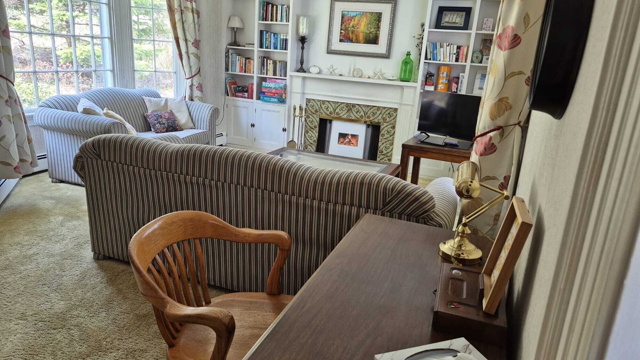 Photo of Livingroom in Lunenburg County