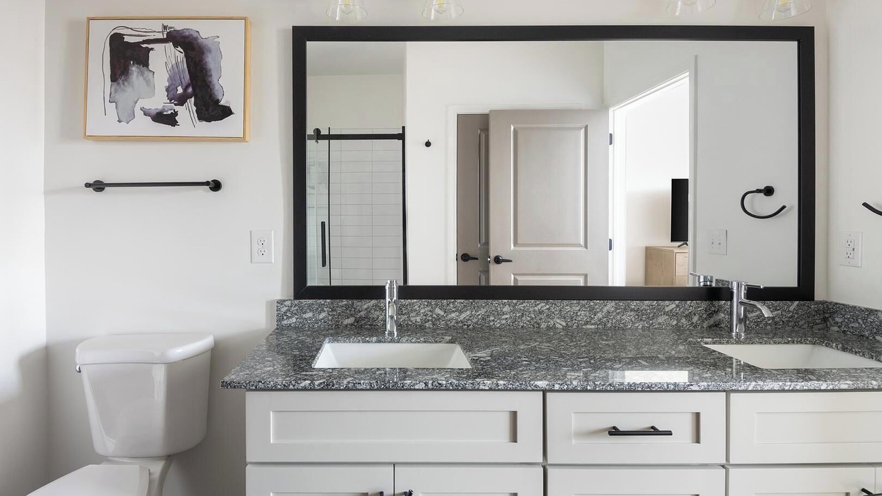 Photo of Bathroom in Belville