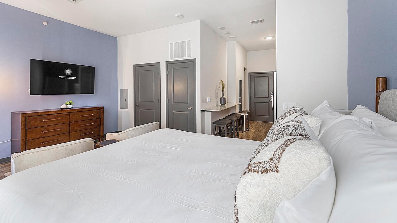 Photo of Bedroom in Fort Worth Cultural District