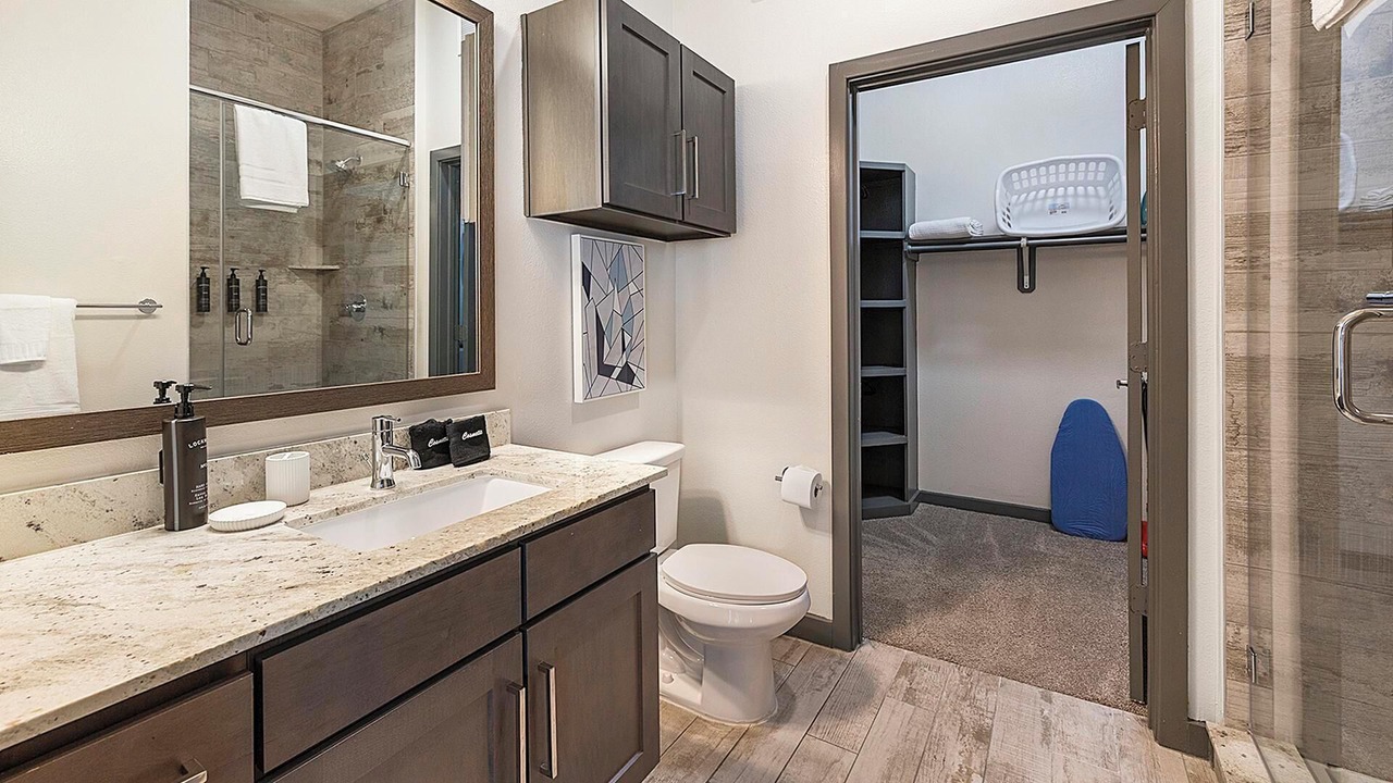 Photo of Bathroom in Fort Worth Cultural District