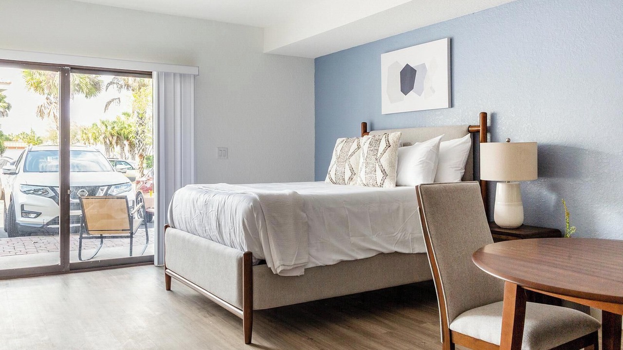 Photo of Bedroom in Golden Gate