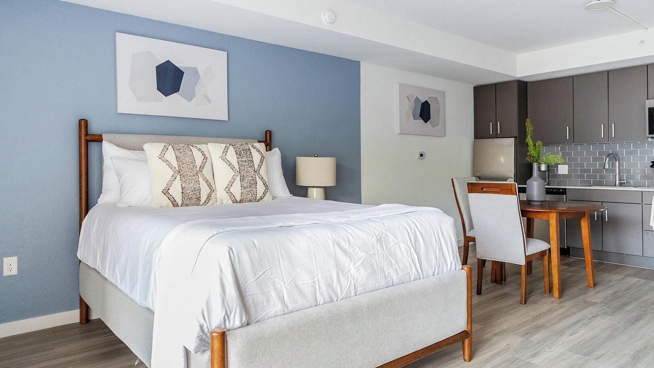 Photo of Bedroom in Golden Gate