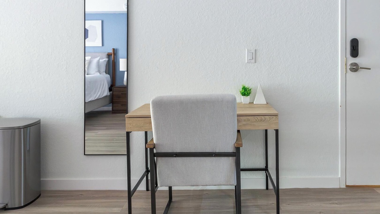 Photo of Bedroom in Golden Gate