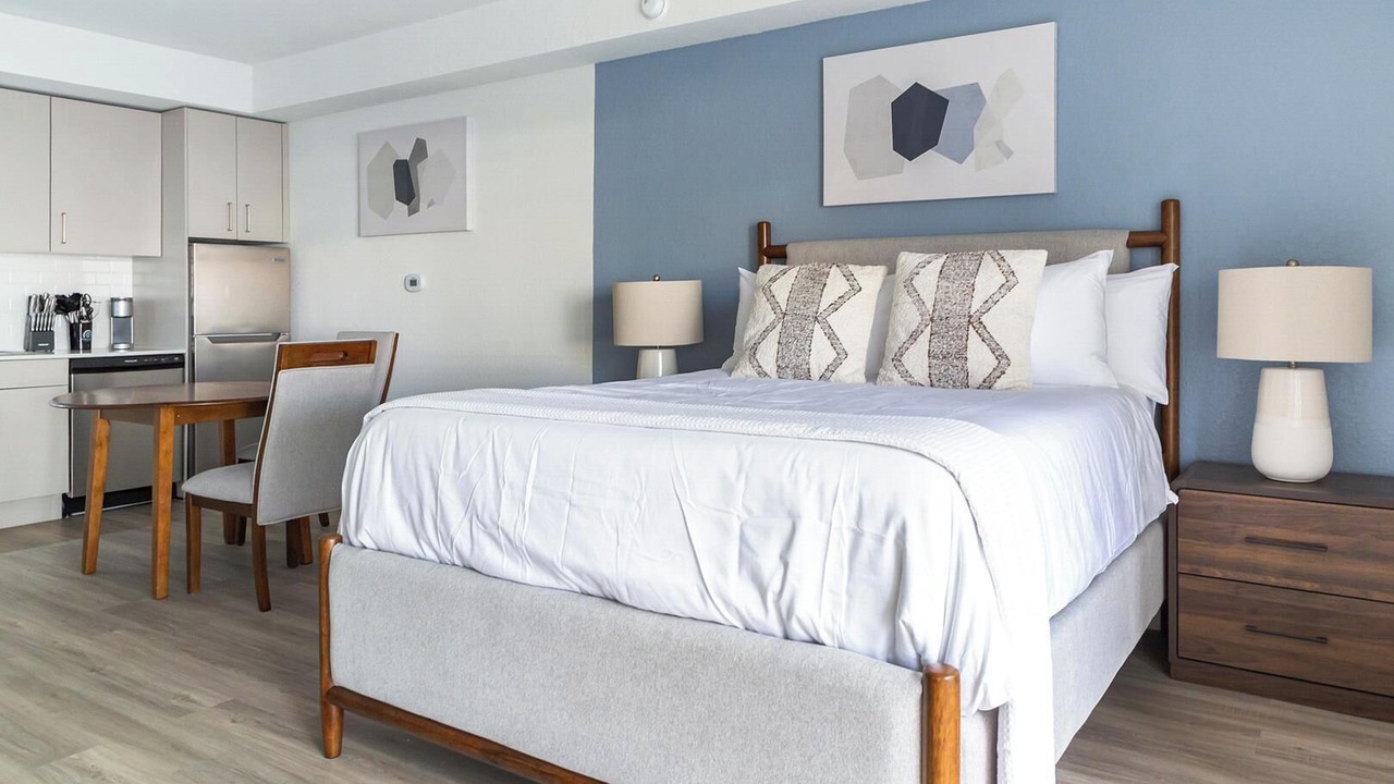 Photo of Bedroom in Golden Gate