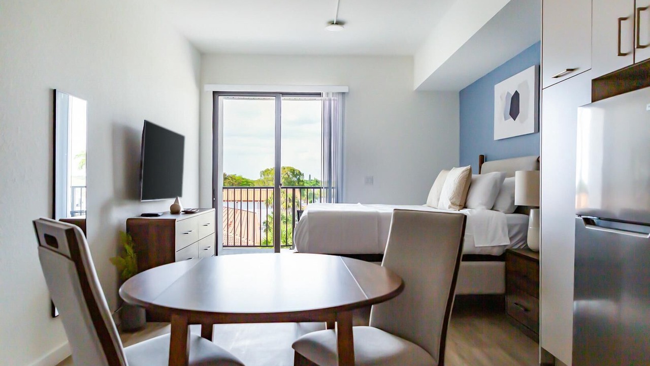 Photo of Bedroom in Golden Gate