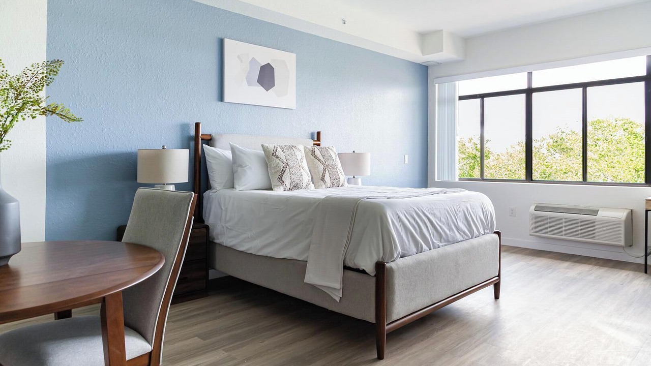 Photo of Bedroom in Golden Gate