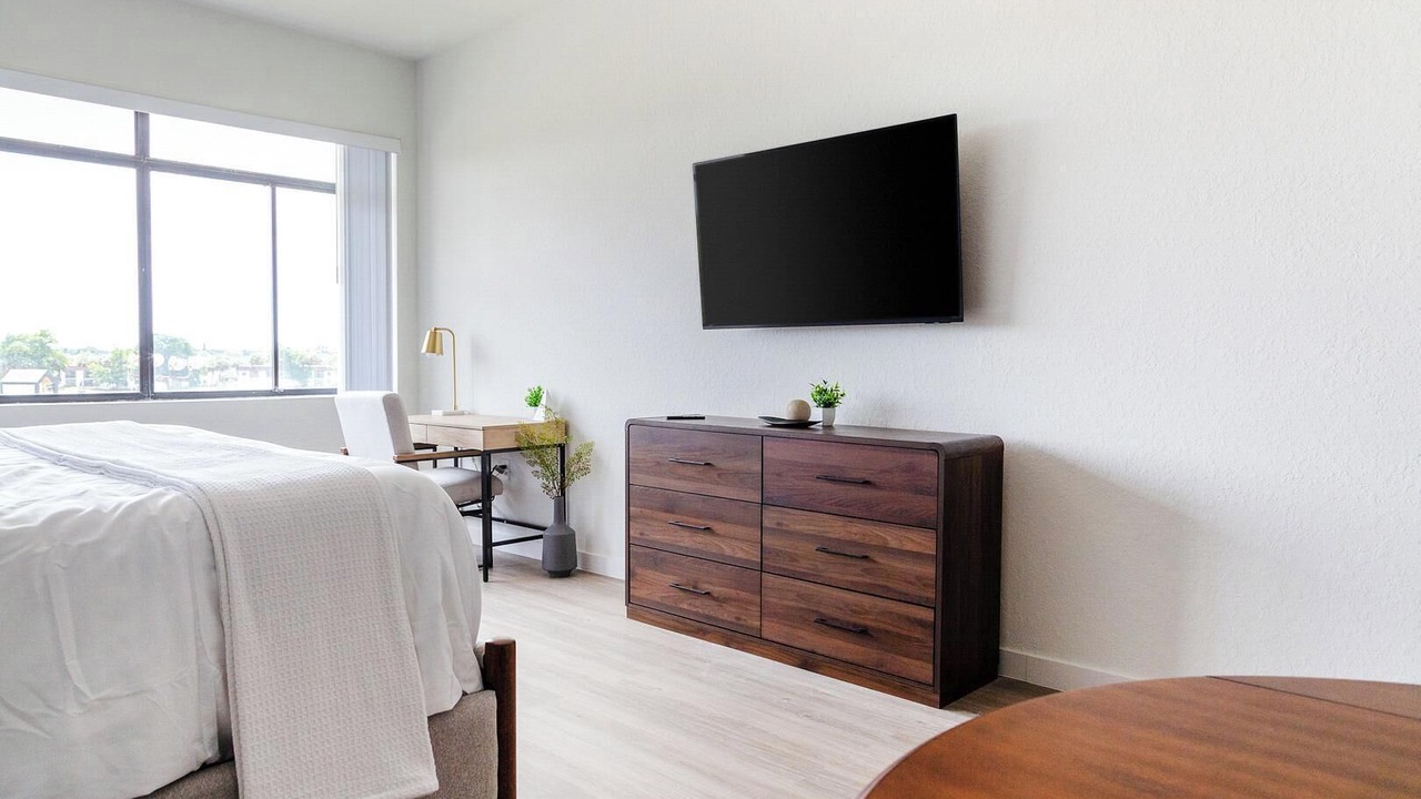 Photo of Bedroom in Golden Gate
