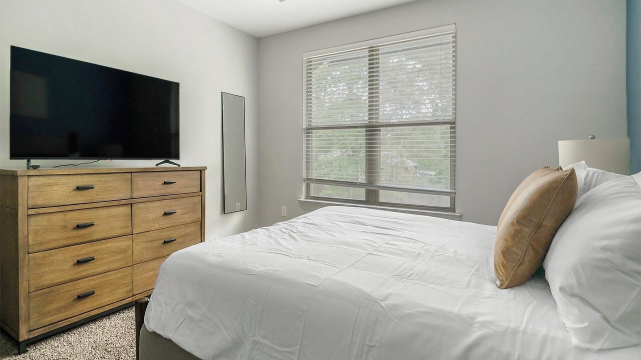 Photo of Bedroom in New Caney