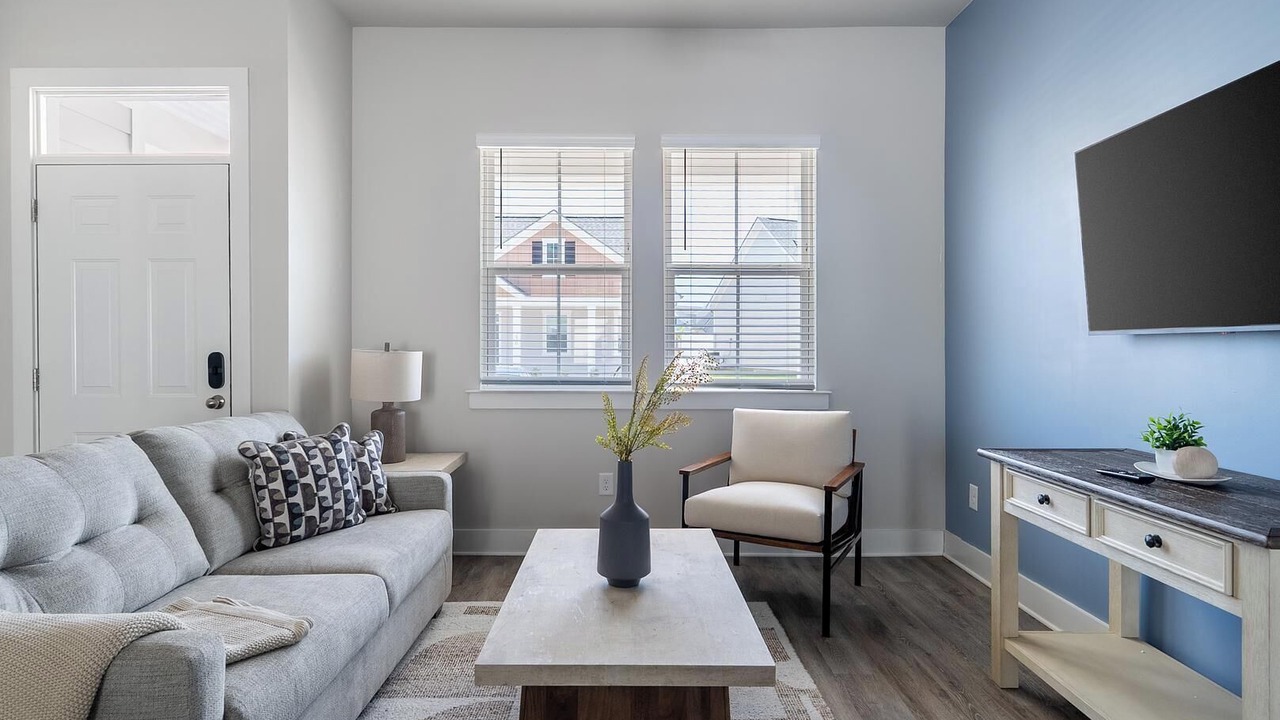 Photo of Livingroom in Longs
