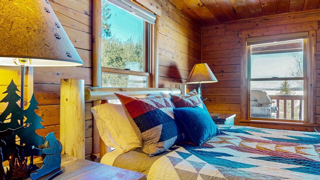 Photo of Bedroom in Rockwood