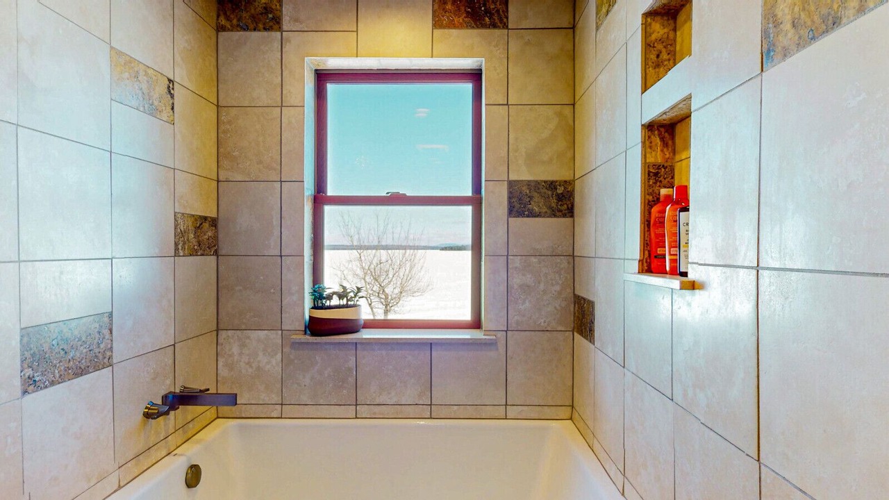 Photo of Bathroom in Rockwood