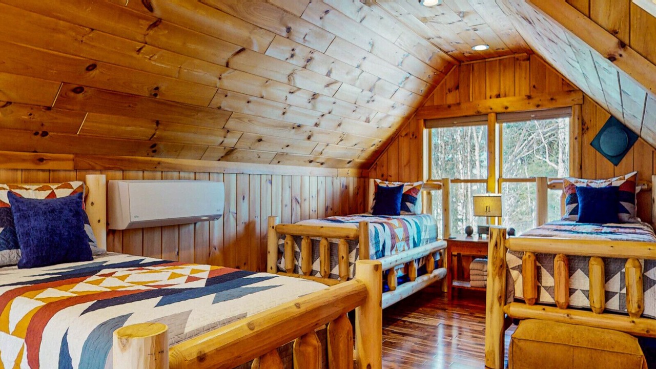 Photo of Bedroom in Rockwood