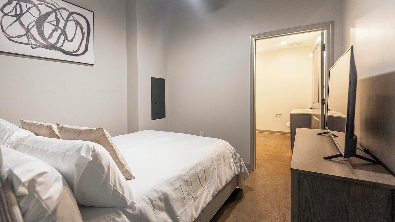 Photo of Bedroom in Uptown